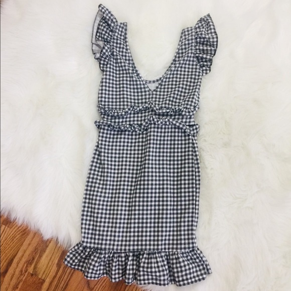 pretty little thing gingham dress
